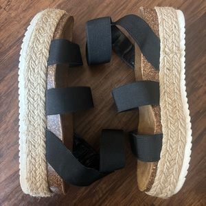 Steve Madden Women's Kimmie Wedge Sandal - US 9 - Black